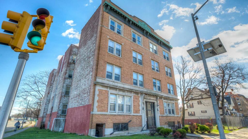 Exterior of 38 S. Walnut Street in Essex County