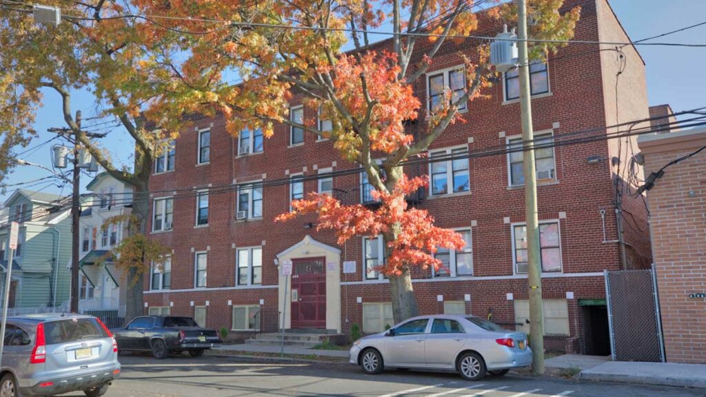 Exterior of 292 Wainwright Street in Newark, NJ